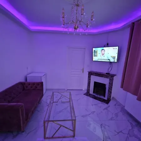 Maison Chic Avec Jacuzzi Sur Oise Yaospa60 *