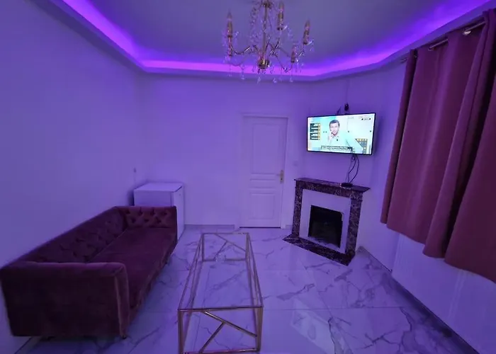 Maison Chic Avec Jacuzzi Sur Oise Yaospa60 *